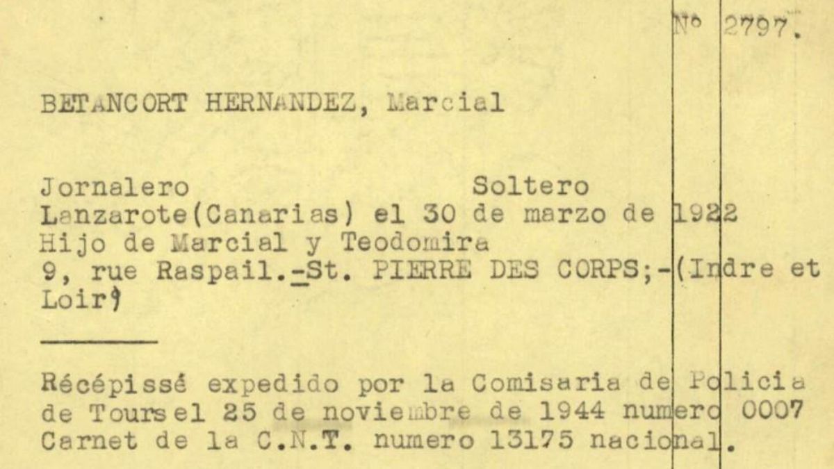 Ficha de Marcial Betancort, exiliado canario en Francia