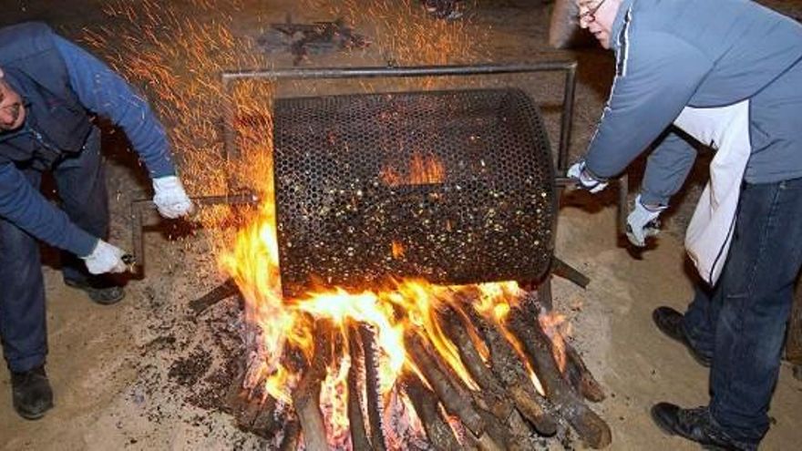 Imagen típica del magosto berciano.