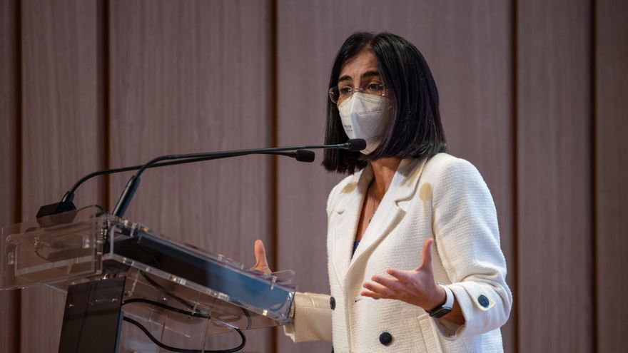 La ministra de Sanidad, Carolina Darias, interviene en el acto de apertura del XII Congreso de CESIDA que se celebra bajo el lema "Camino al 2030" este viernes en Madrid. EFE/ Rodrigo Jimenez