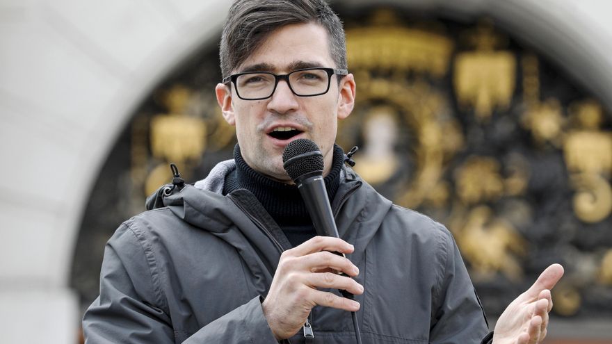 Alemania veta la entrada a un conocido ultra austríaco tras la polémica reunión de neonazis sobre deportaciones masivas