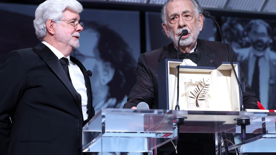 George Lucas recibe la Palma de Oro de Honor de Cannes de manos de su amigo Coppola