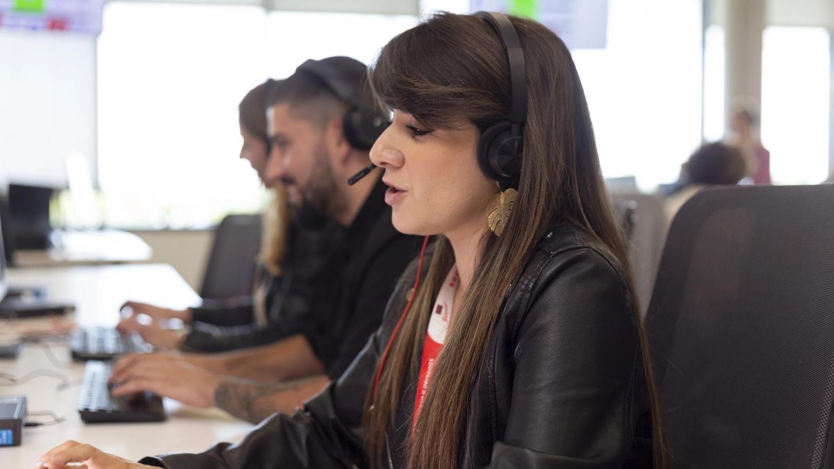 Una empleada del CRA