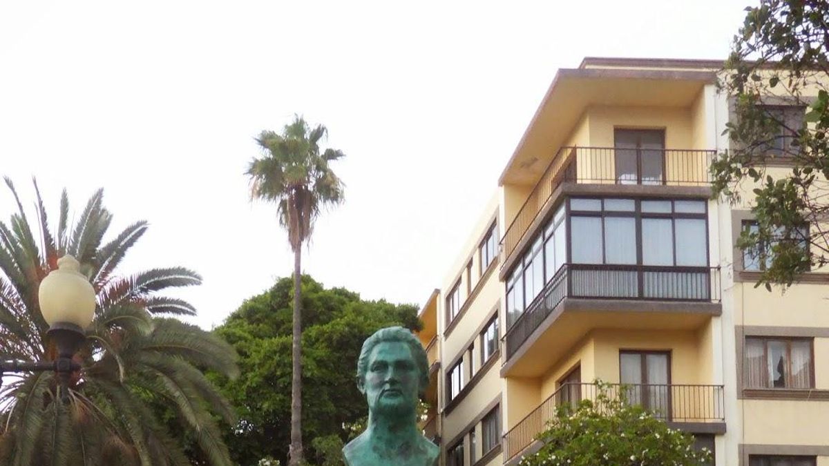Galería - Estatuas contra el petróleo