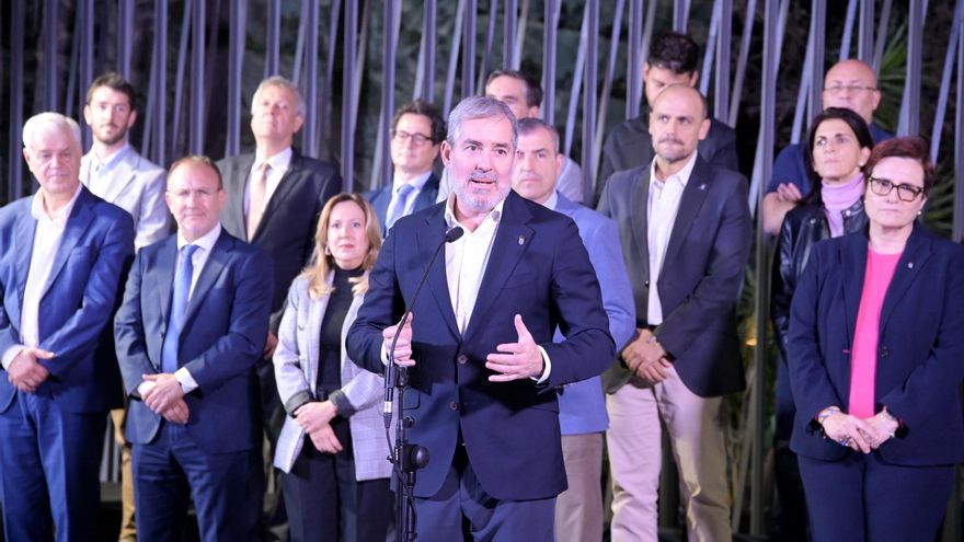 Canarias, salvo Vox, acuerda mantener una "voz única" para defender la reforma de la Ley de Extranjería en la Conferencia de Presidentes