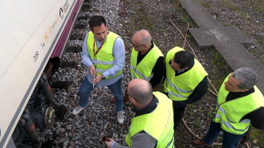 Renfe recibe al fin los primeros trenes Avril para Asturias y Galicia