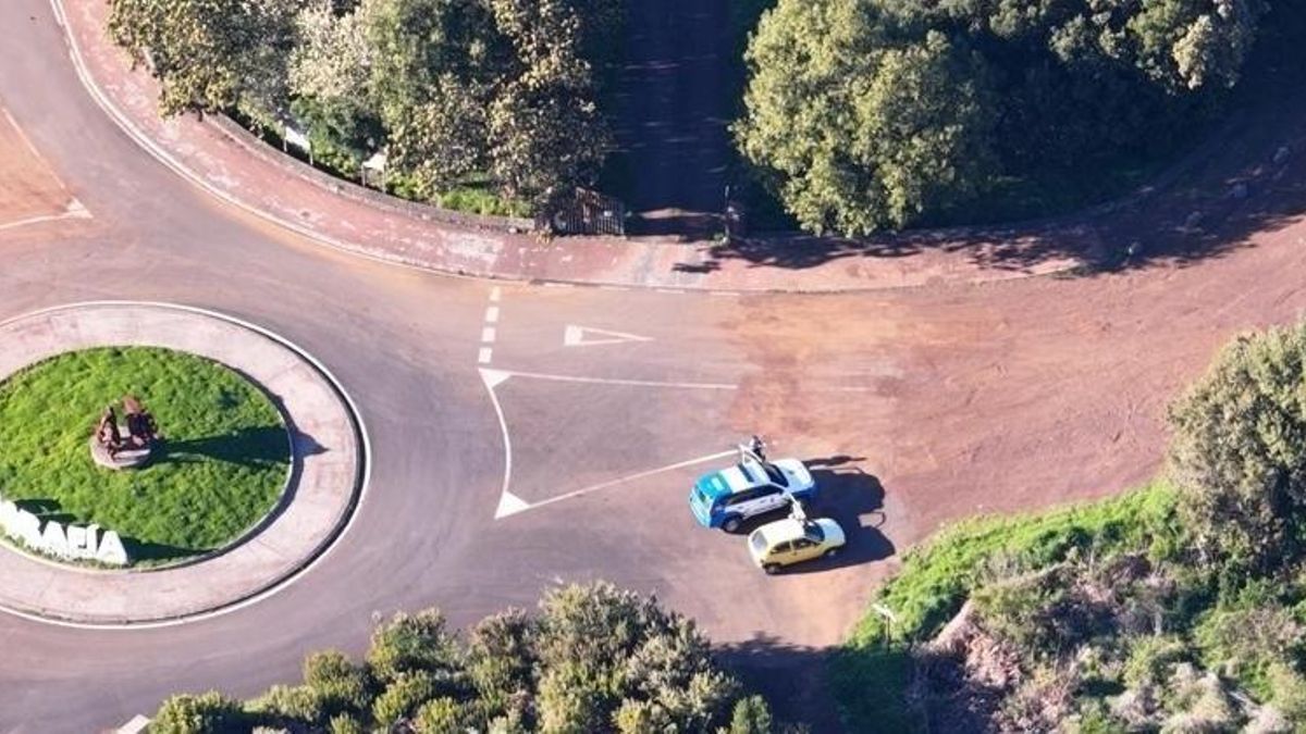 La Policía Local de la Villa de Garafía investiga a un conductor por varios delitos contra la seguridad vial