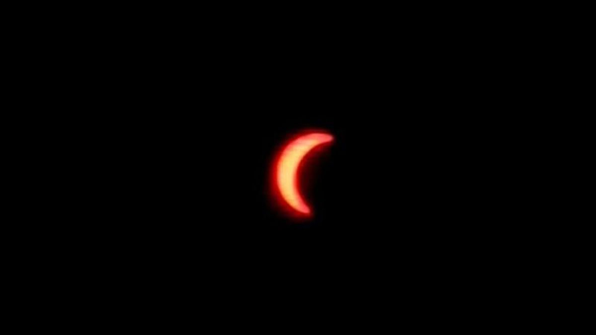 El eclipse de Sol entrando en casi su totalidad