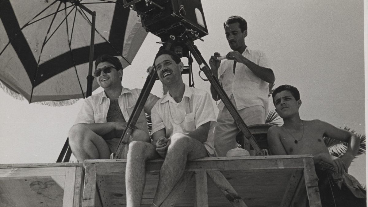 Luis García-Berlanga, en el rodaje de Novio a la vista.