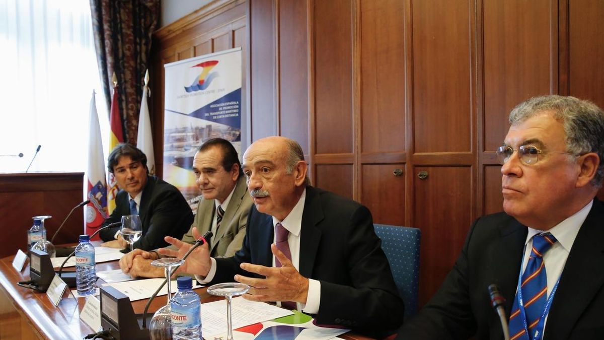 Cantabria apuesta por promover el transporte marítimo de corta distancia