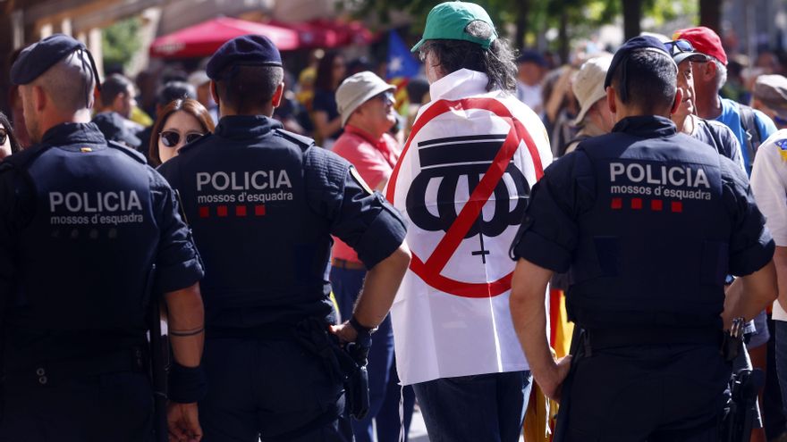 La ANC pide que dimita la consellera de Interior por la actuación de los Mossos en Montserrat