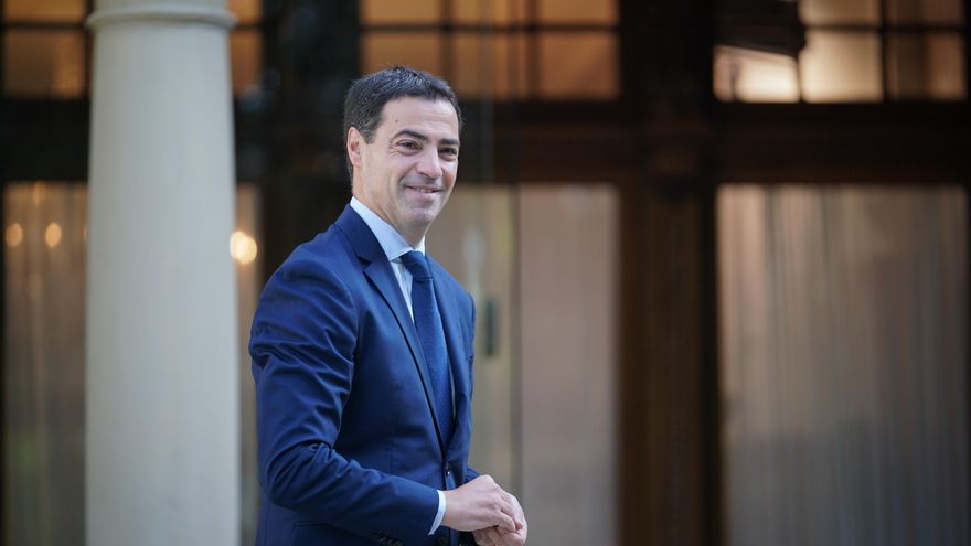 El nuevo Gobierno de Pradales toma posesión en Ajuria Enea y el lehendakari pide a los consejeros rigor y ejemplaridad