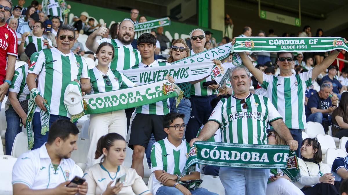 Grada Blanquiverde del Córdoba CF - Sporting de Gijón