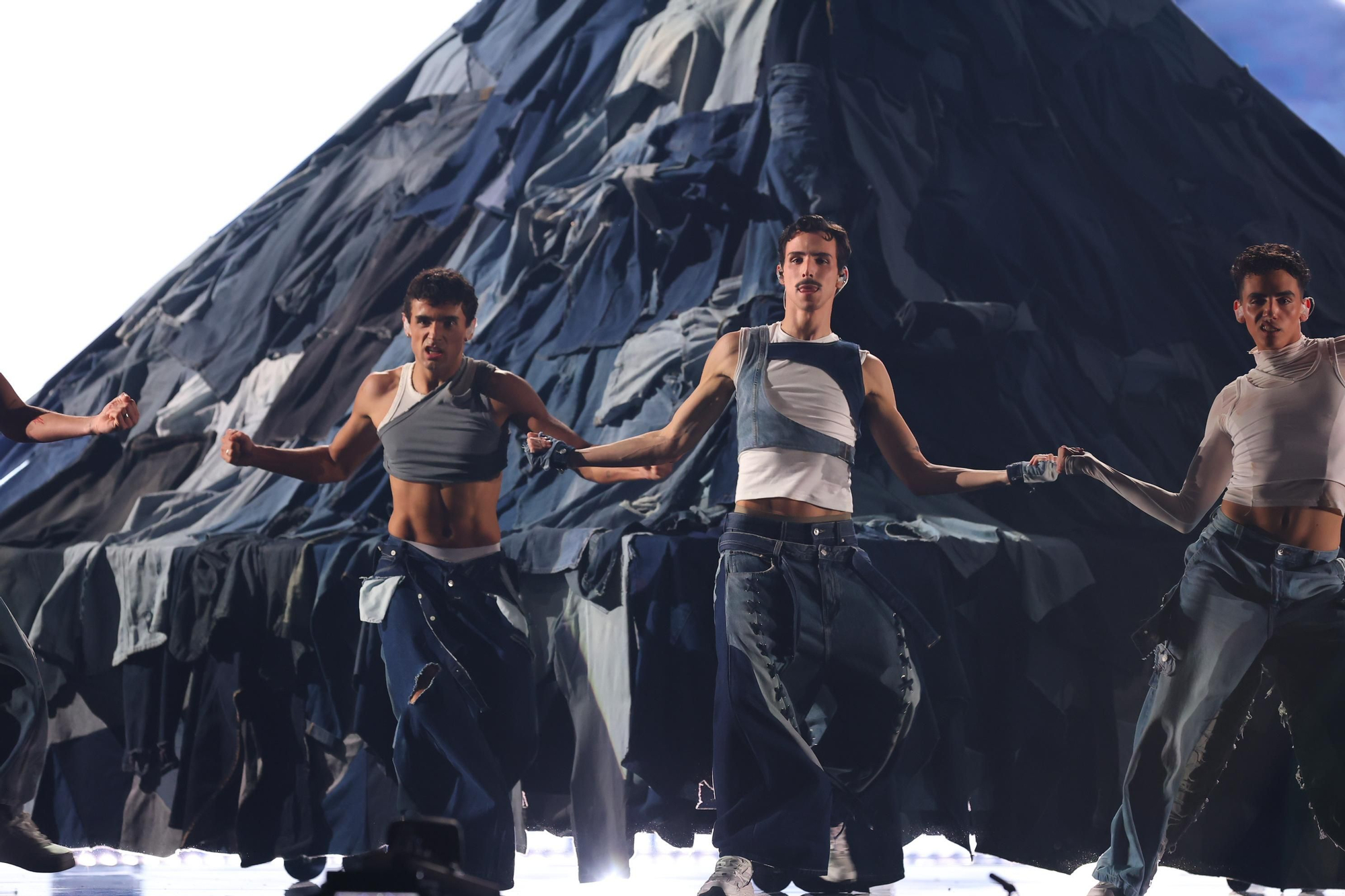 MAYO en su actuación de la segunda semifinal del Benidorm Fest 2026