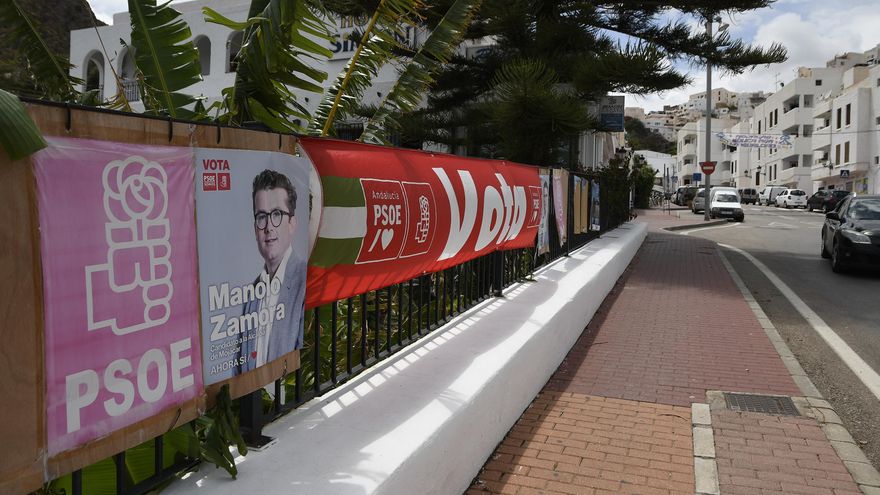 Propaganda electoral del PSOE de Mojácar (Almería).