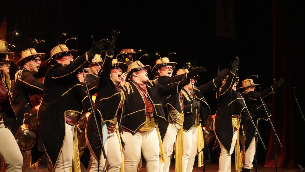 Comparsa 'La iluminada'