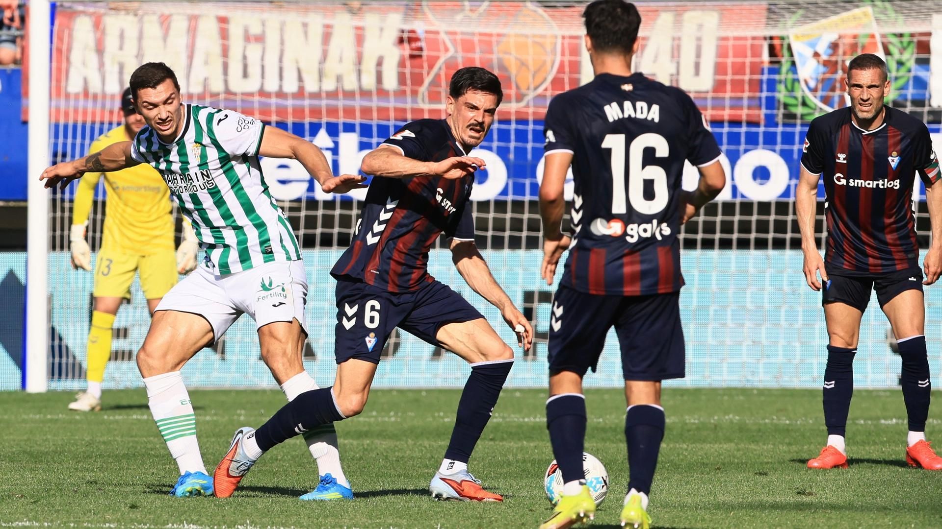 Las imágenes del SD Eibar - Córdoba CF