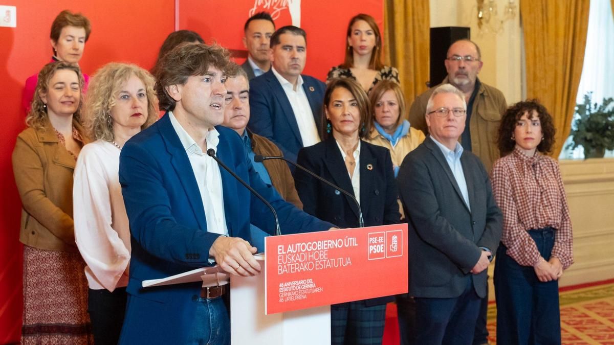 El PSE-EE avisa a PNV y EH Bildu que no busquen "soberanías imaginarias" para superar el Estatuto vasco