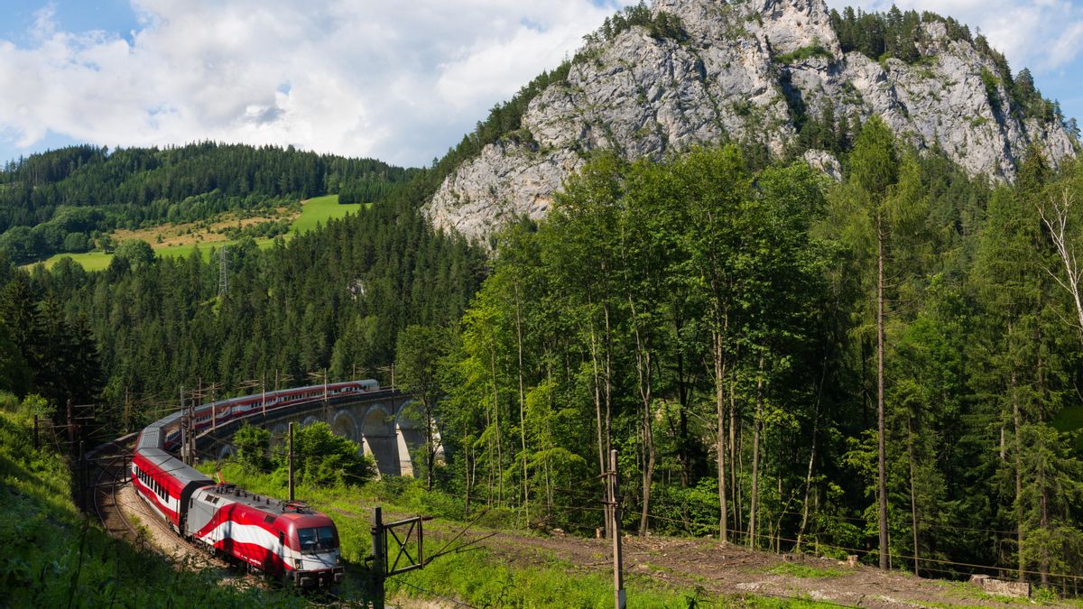 El tren que conquistó los Alpes: así es el histórico Ferrocarril de Semmering
