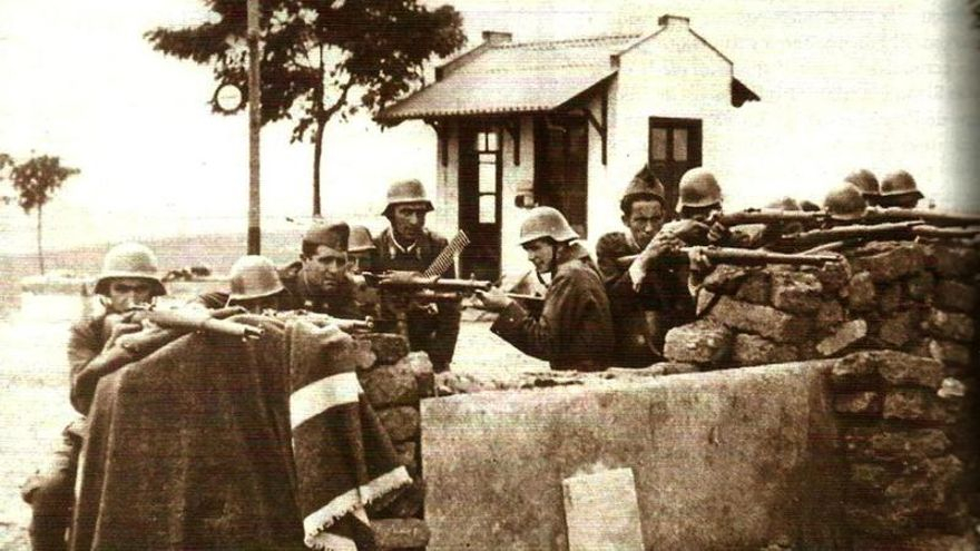 Golpe de Estado en León: la Guardia Civil sale a la calle y los militares ocupan la ciudad