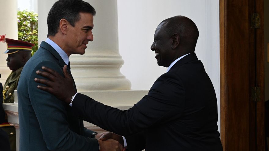 El presidente del Gobierno, Pedro Sánchez, y el presidente de Kenia, William Ruto.