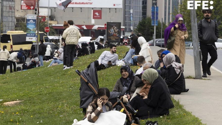 Un nuevo temblor de magnitud 4,3 reaviva el miedo al gran terremoto en Estambul