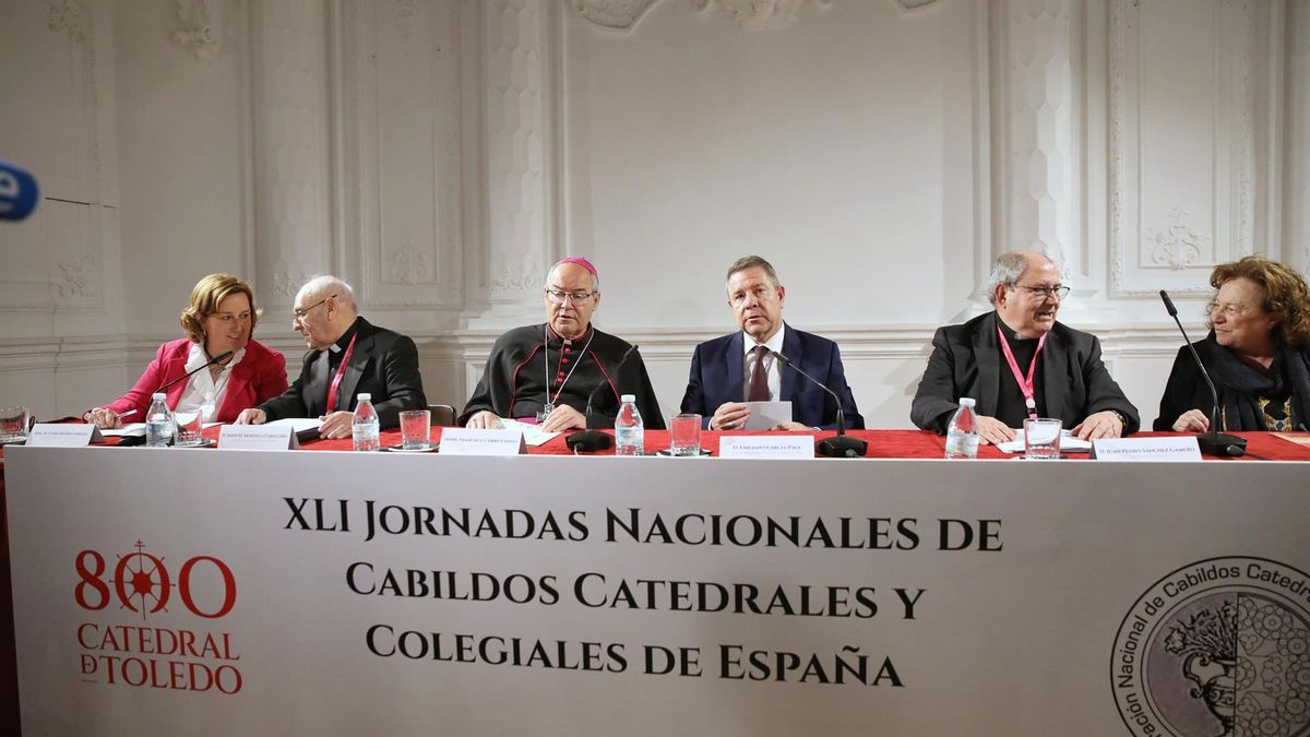 Page alaba que la Iglesia católica contribuya a aportar "coherencia y trazabilidad"