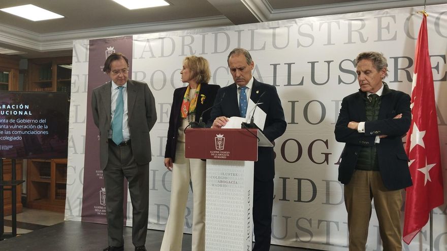 El Colegio de Abogados de Madrid denuncia a la Fiscalía por revelar datos que desmentían la versión de Miguel Ángel Rodríguez sobre la pareja de Ayuso