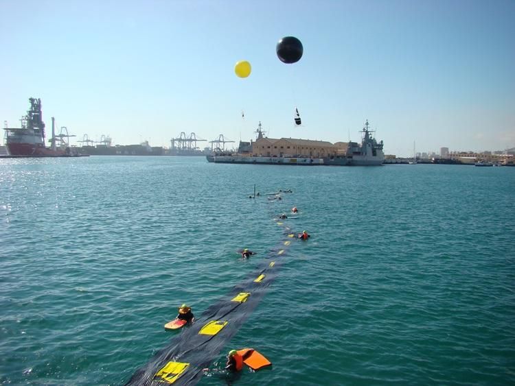 Acción antimilitarista en la Base Naval de Las Palmas de Gran Canaria 5 (Thalía Rodríguez)
