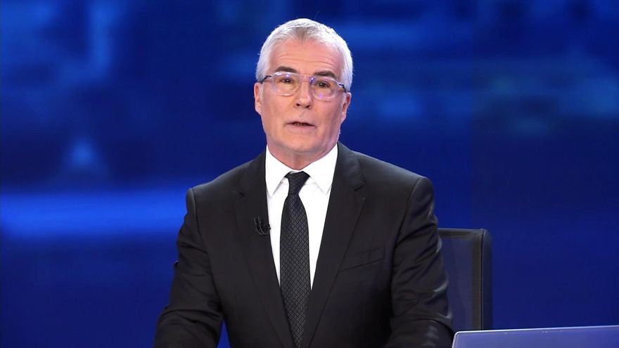 Mediaset anuncia que David Cantero deja Telecinco tras 15 años y que el del pasado domingo fue su último informativo