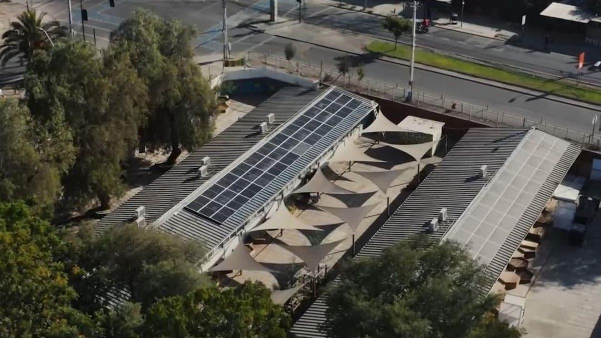 Las escuelas solares de Renca es uno de los proyectos emblemáticos de la comuna.