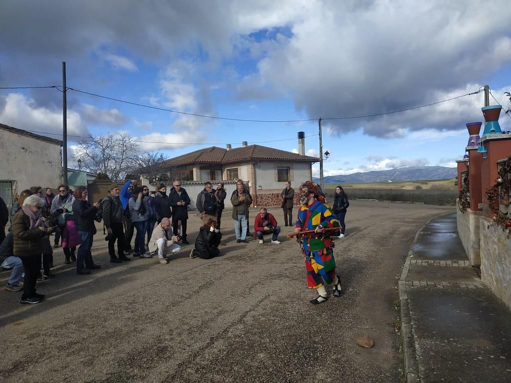 Algunos de los participantes de La Botarga de Villaseca de Uceda en 2025