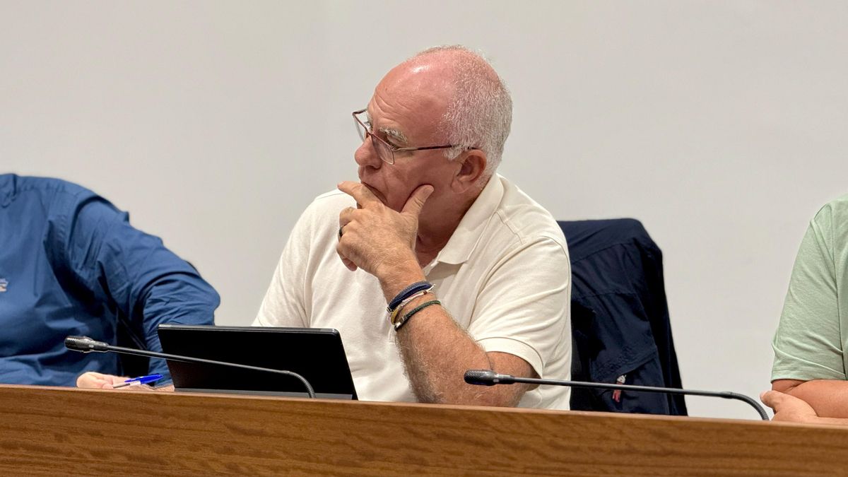 Carlos Cabrera: "Más de un millón en auxilios hidráulicos sin ejecutar marcan la gestión del agua en la isla"