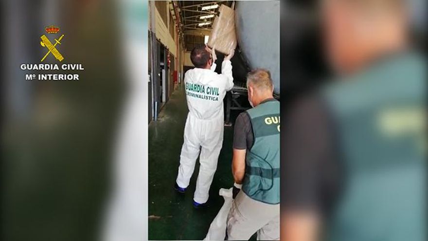 Una operación antidroga en Canarias y Murcia culmina con seis detenidos y 1.600 kilos de hachís intervenidos