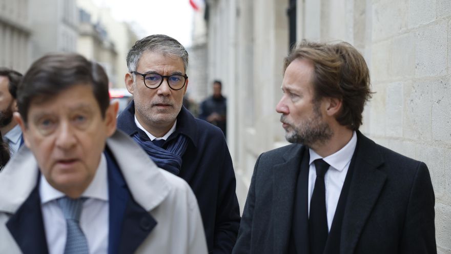 Los socialistas franceses aseguran que no formarán gobierno con los macronistas tras reunirse con Lecornu