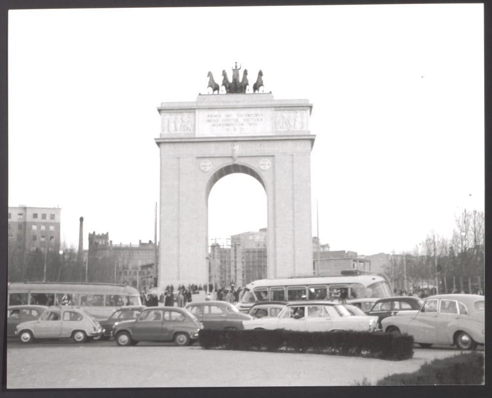 Arco de Moncloa, en 1960