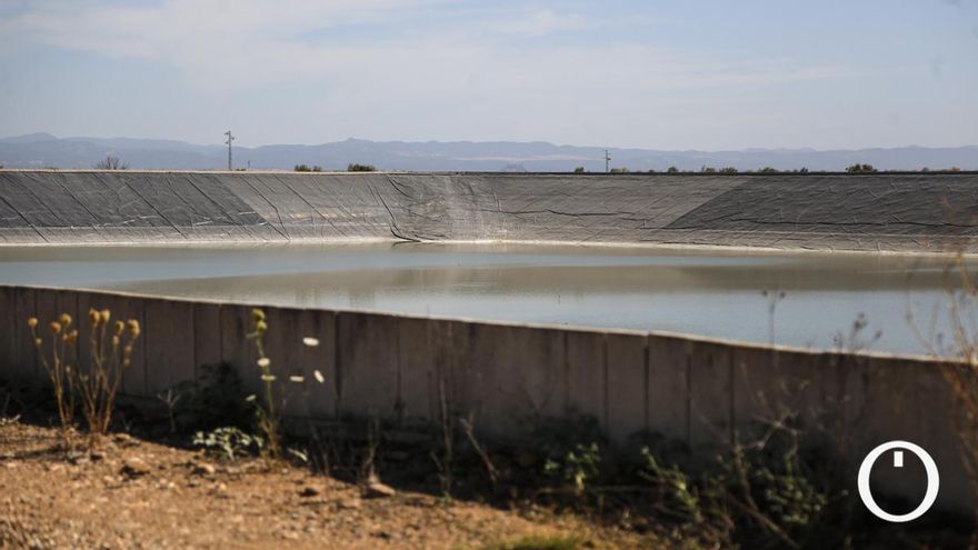 La balsa de la Comunidad de Regantes Salva García
