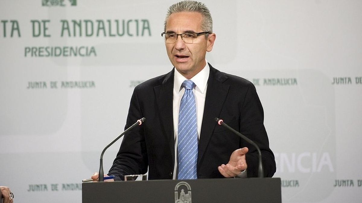 La Junta revisa al alza la previsión de crecimiento de la economía andaluza en 2014 hasta el 1,4%