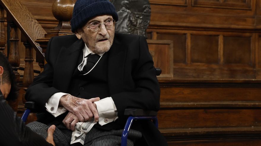 Álvaro Pombo, Premio Cervantes: "Nos hemos convertido entre influencers y mercachifles"