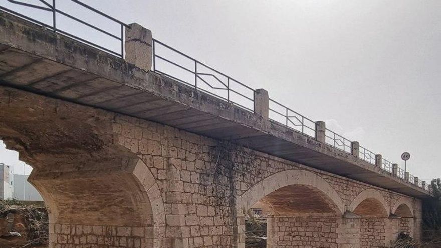 photo 5848266361065817205 x