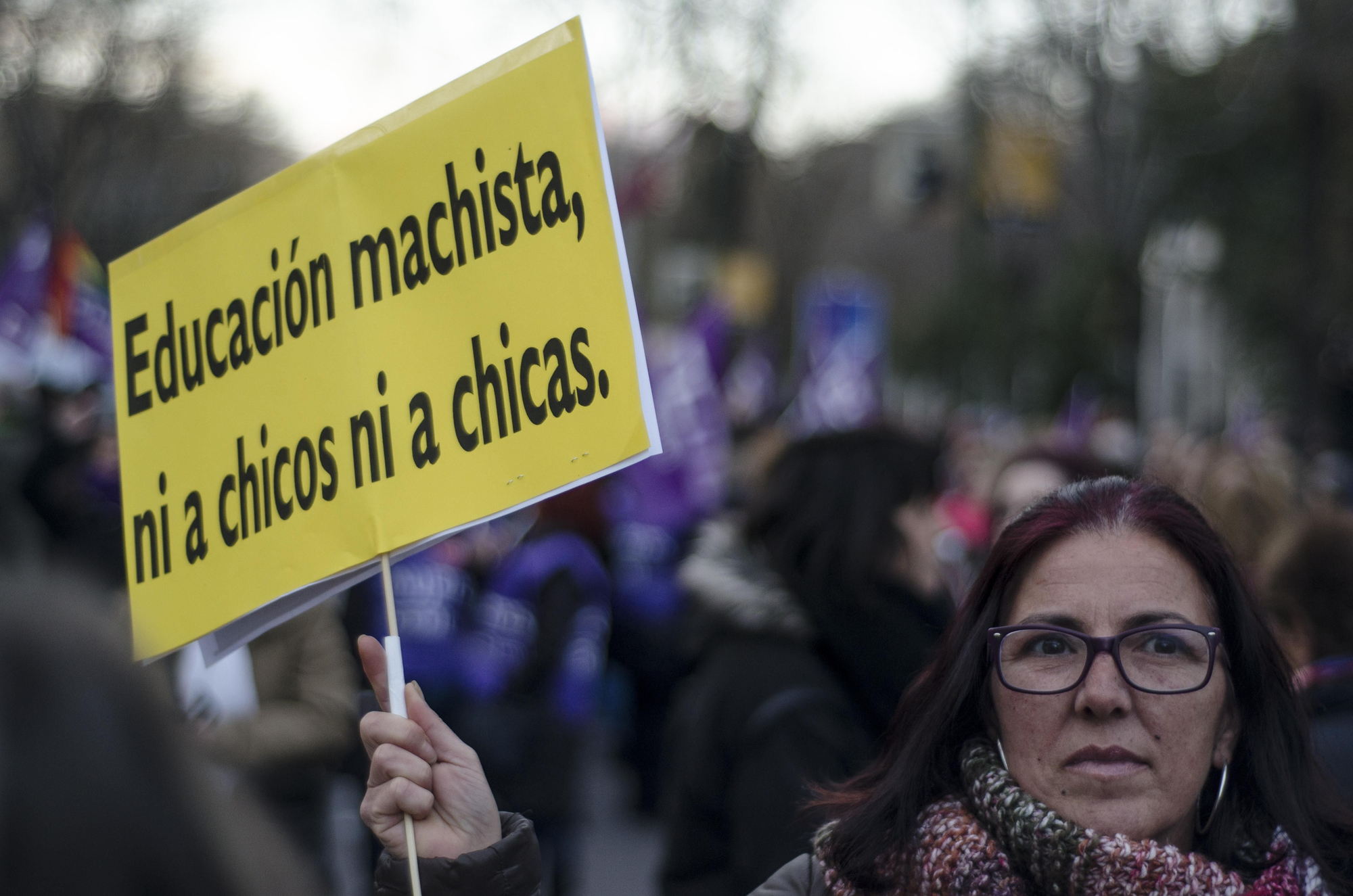 "Educación machista, ni a chicos ni a chicas" Manifestación del 8M \ Foto: Alejandro Navarro Bustamante