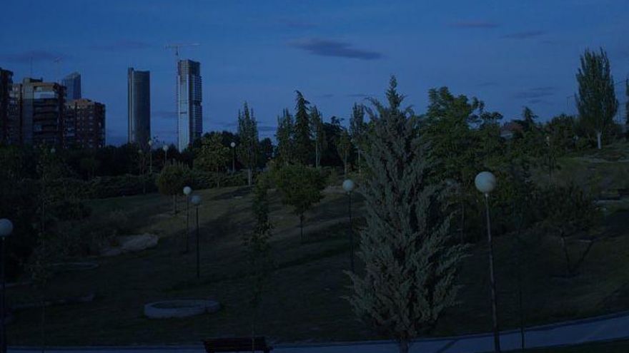 Los sonidos de un parque una noche de verano: playlist de un paseo nocturno por el Rodríguez Sahagún