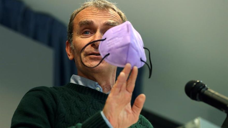 El director del Centro de Coordinación de Alertas y Emergencias Sanitarias, Fernando Simón, durante la rueda de prensa este lunes en Madrid.
