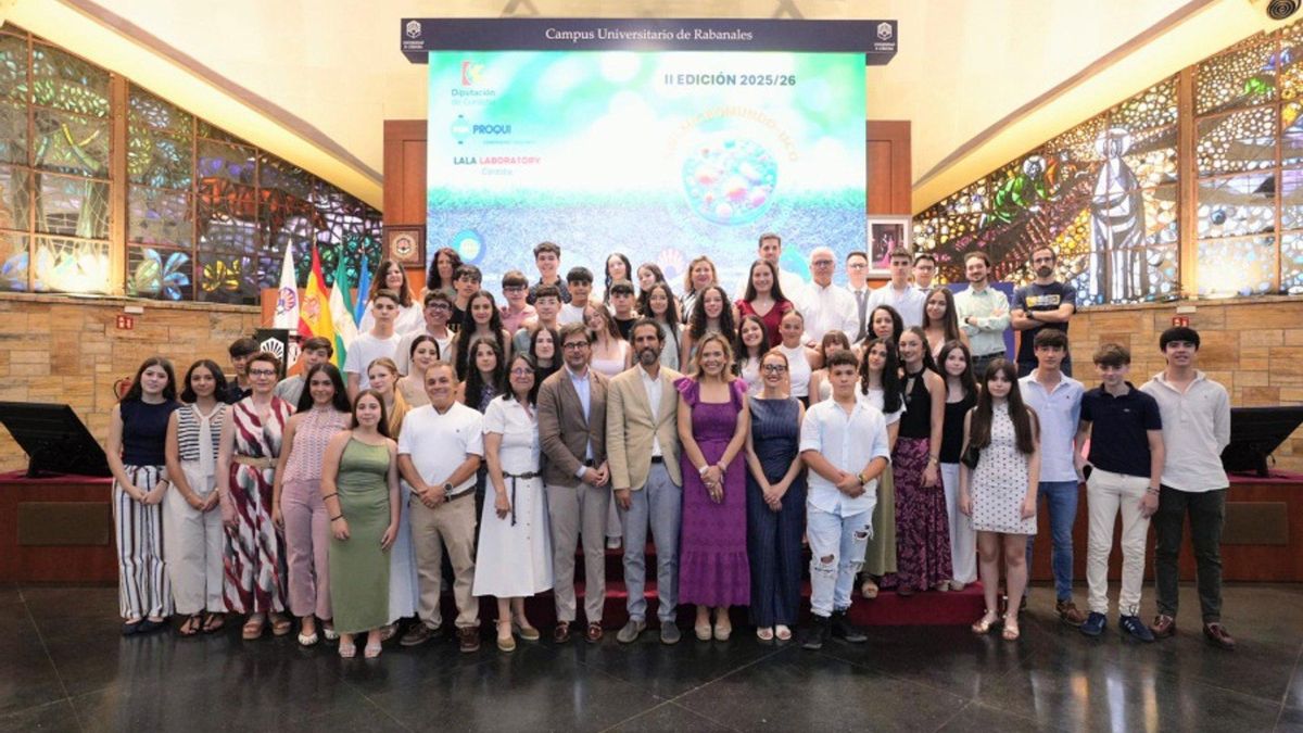 Más de un centenar de estudiantes investigan sobre la resistencia a los antibióticos