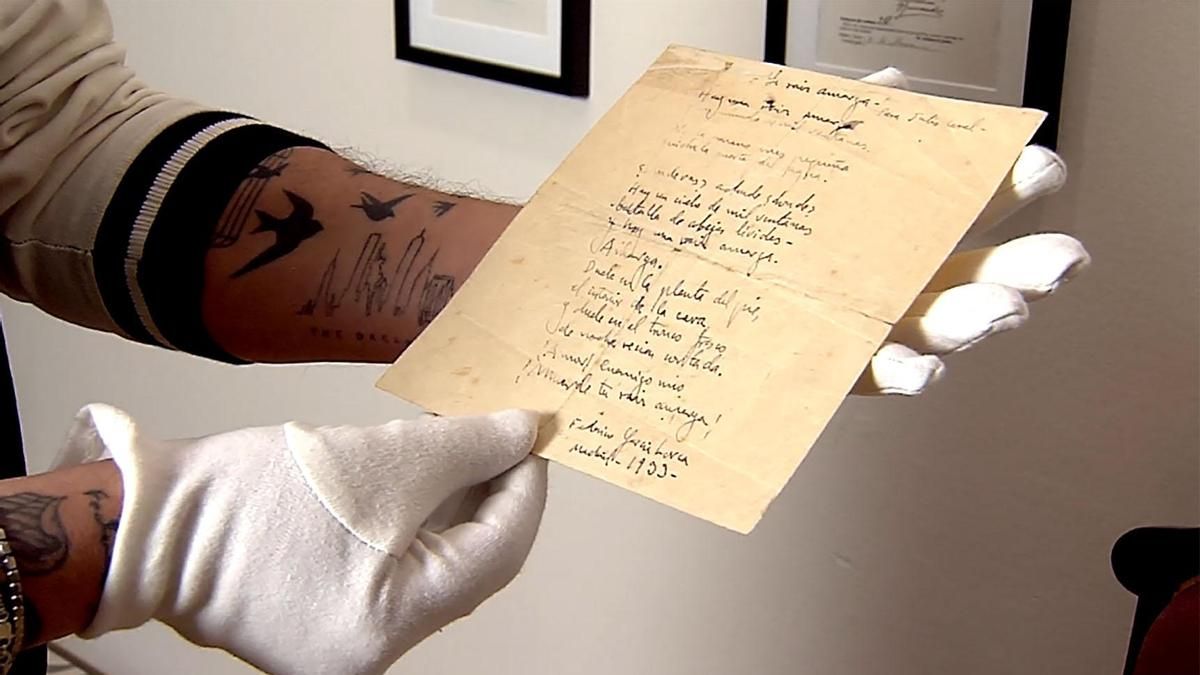 Documento en cuyo anverso se encontraban los versos inéditos de Lorca