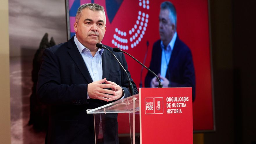 El secretario de Organización del PSOE, Santos Cerdán, en Santander