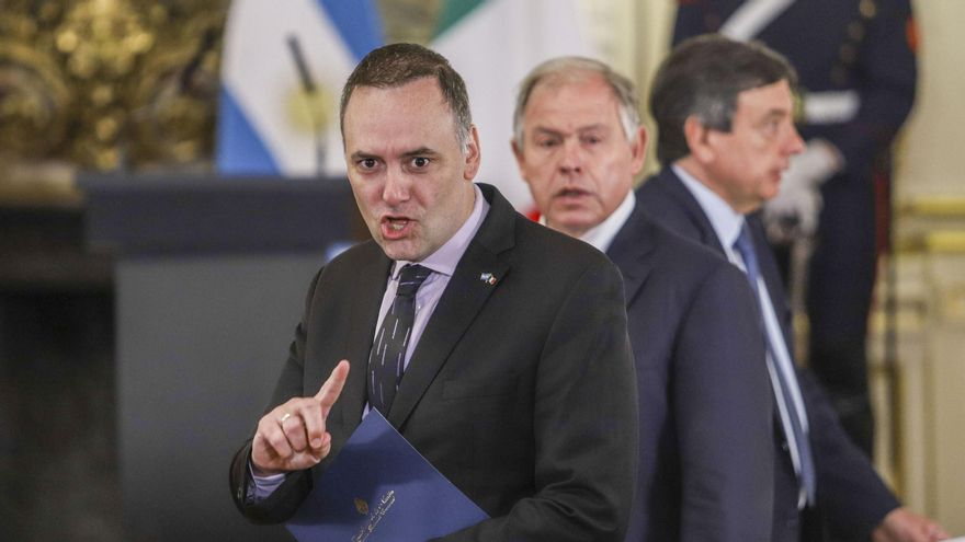 Por orden de Milei, Argentina se retira de la OMS por "profundas diferencias en la gestión sanitaria durante la pandemia"