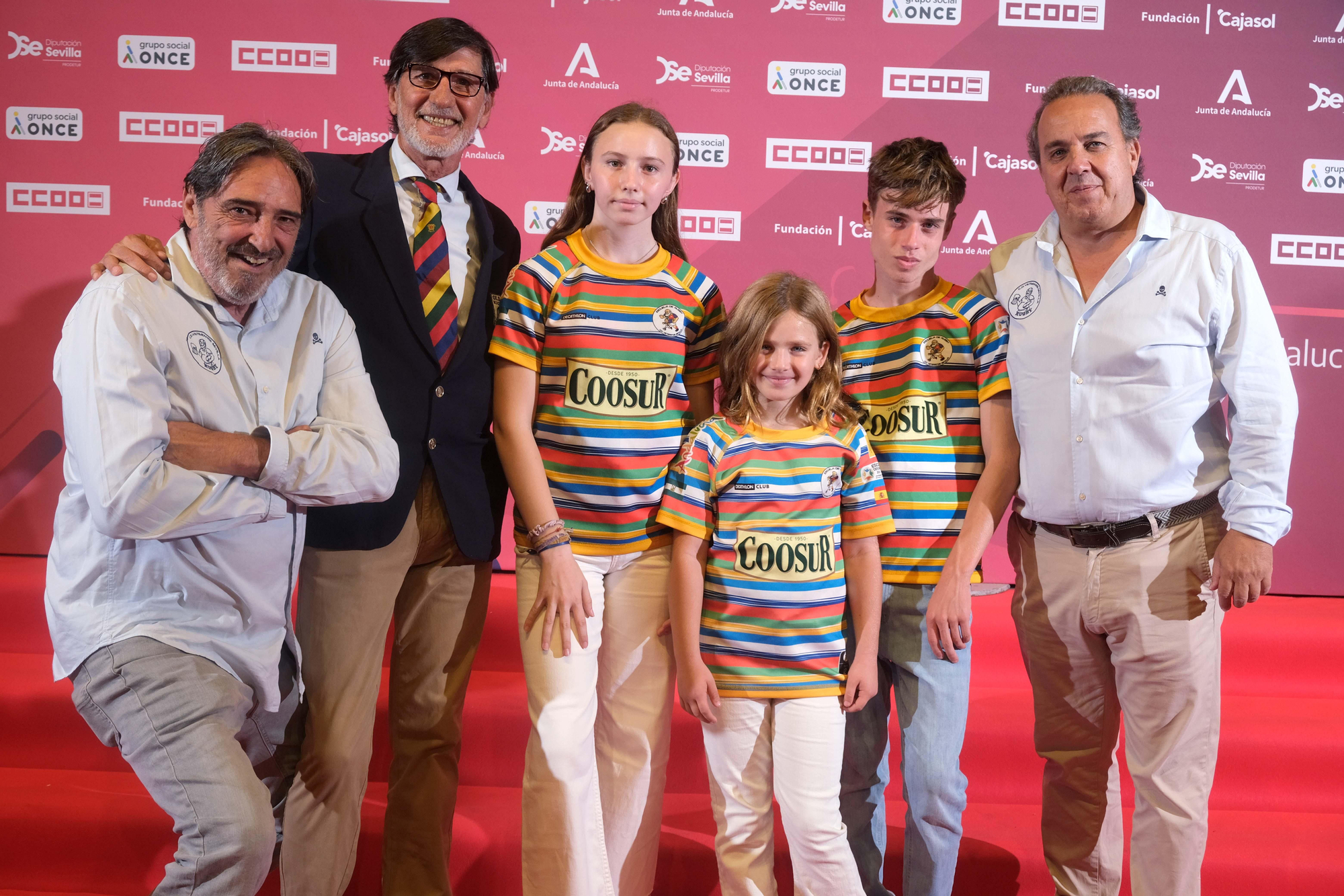 Representantes de la escuela de rugby inclusivo del Club Deportivo Veteranos Sevilla