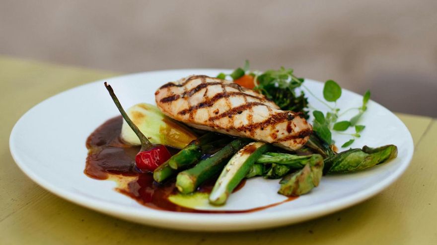 El gran momento del calabacín y la berenjena: seis recetas aprovechando su temporada que van más allá del pisto tradicional