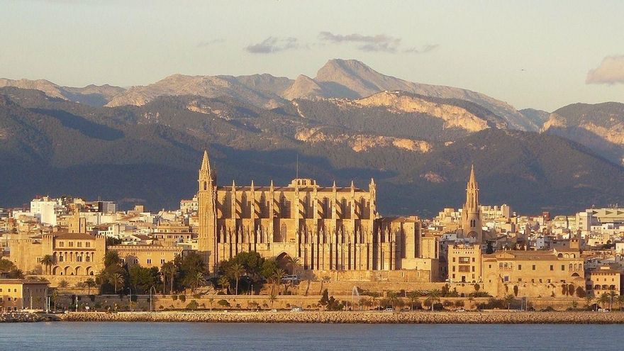 Paisaje de la ciudad de Palma, en la isla de Mallorca