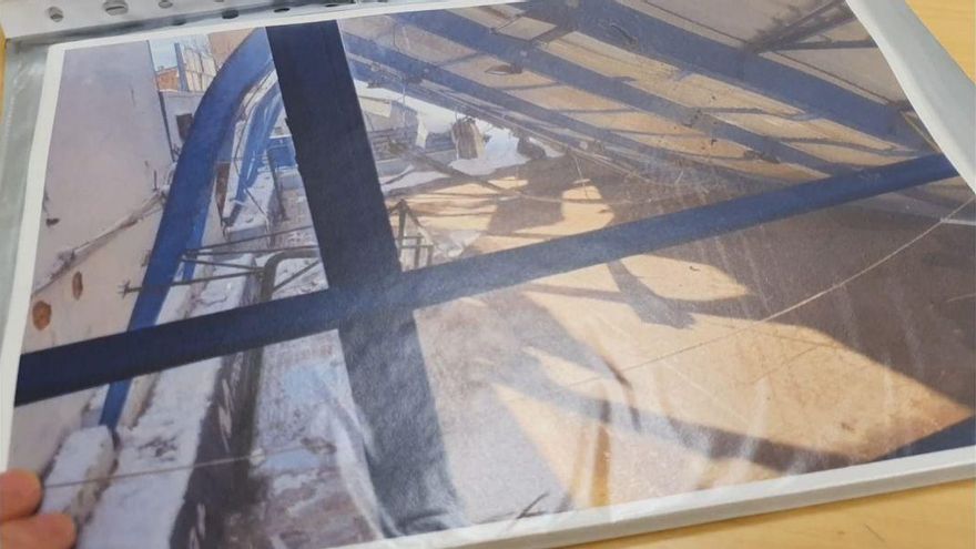 Cubierta del Ramiro de Maeztu, dañada por el temporal Filomena. Fotografía incluida en el expediente de daños del Ayuntamiento de Madrid.